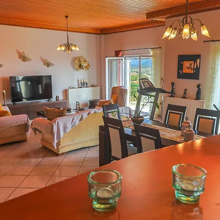 Theano - Family House In Lixouri, Kefalonia 아파트 *