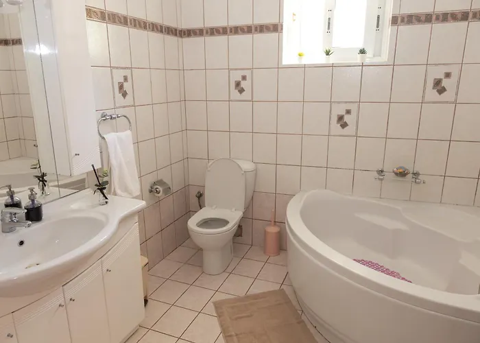 Theano - Family House In Lixouri, Kefalonia * ליקסורי