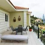 Theano - Family House In Lixouri, Kefalonia