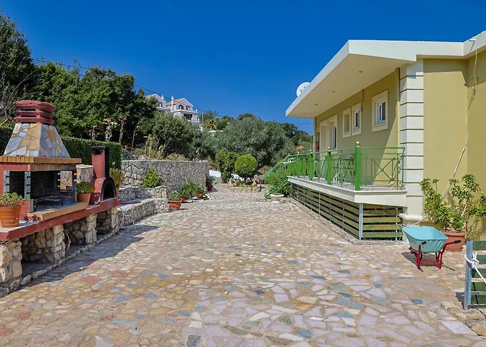 Theano - Family House In Lixouri, Kefalonia *