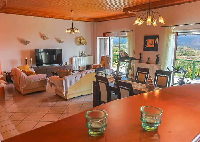 Theano - Family House In Lixouri, Kefalonia Апартаменты *